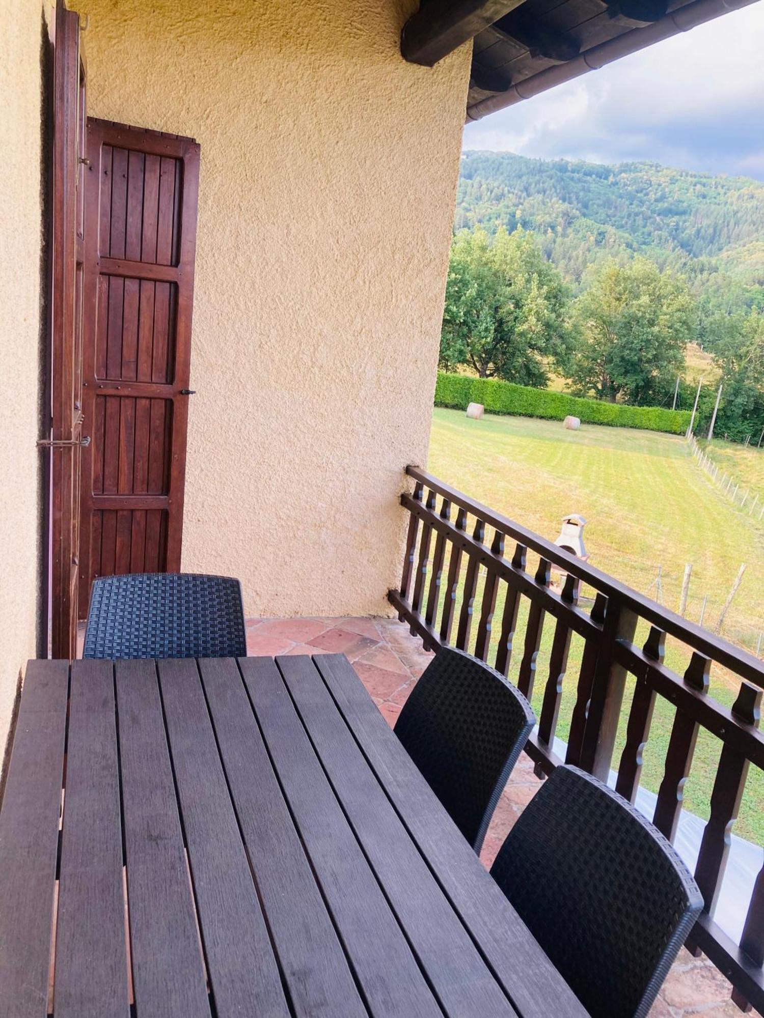 Agriturismo Tramonti Castiglione di Garfagnana Exteriör bild